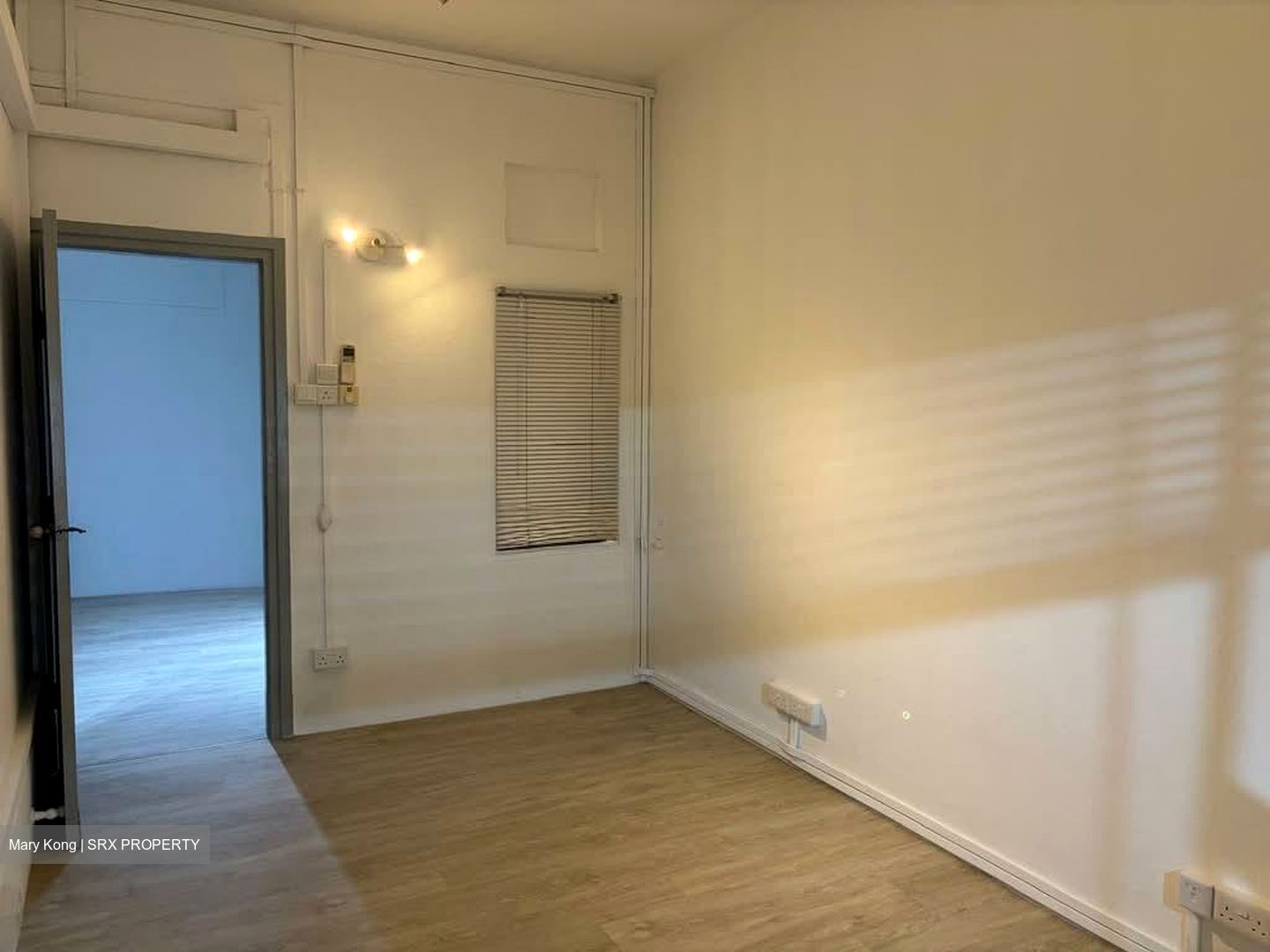 Blk 72 Tiong Bahru Estate (Bukit Merah), HDB 3 Rooms #564586531
